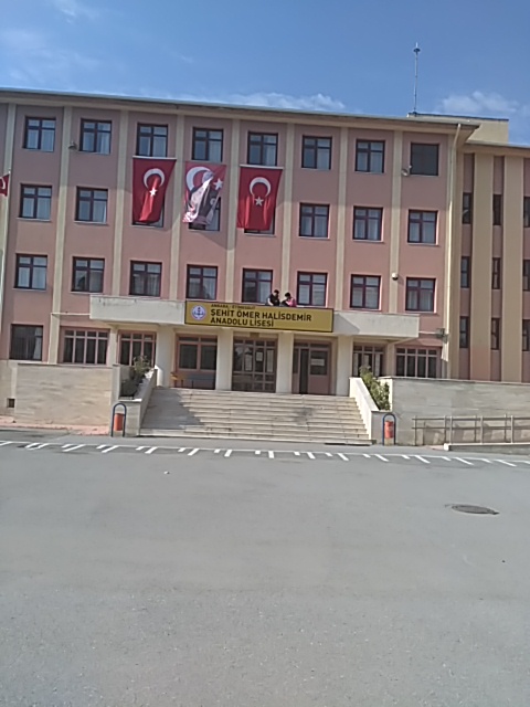 Etimesgut Ehit Mer Halisdemir Anadolu Lisesi Ankara