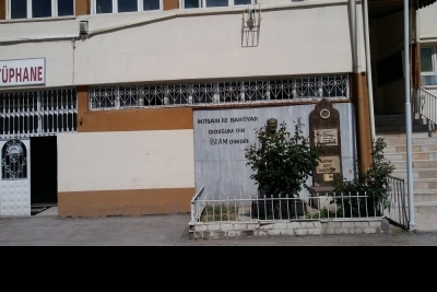 Elazığ Erkek Anadolu İmam Hatip Lisesi Fotoğrafları 1